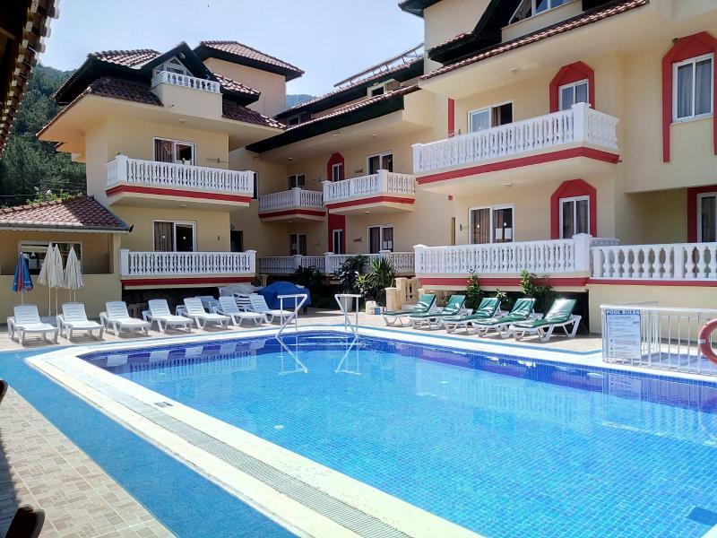 Sun Apart Hotel İçmeler Esterno foto